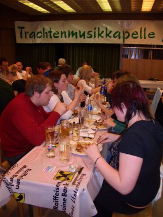 ripperlundchickenwingsdasschmecktallen.jpg